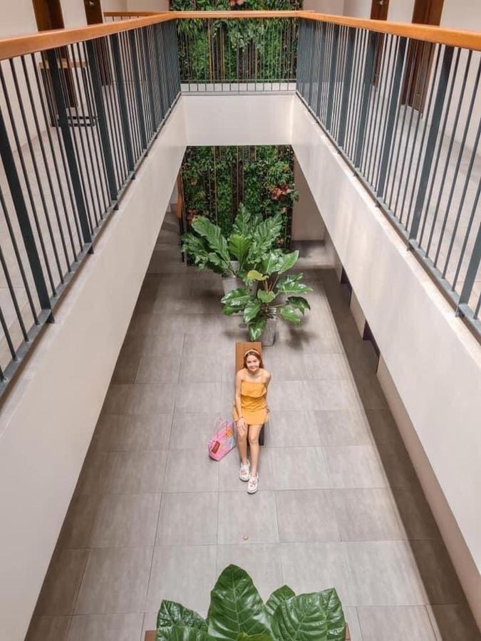 A&E Apartelle Bacolod Eksteriør bilde