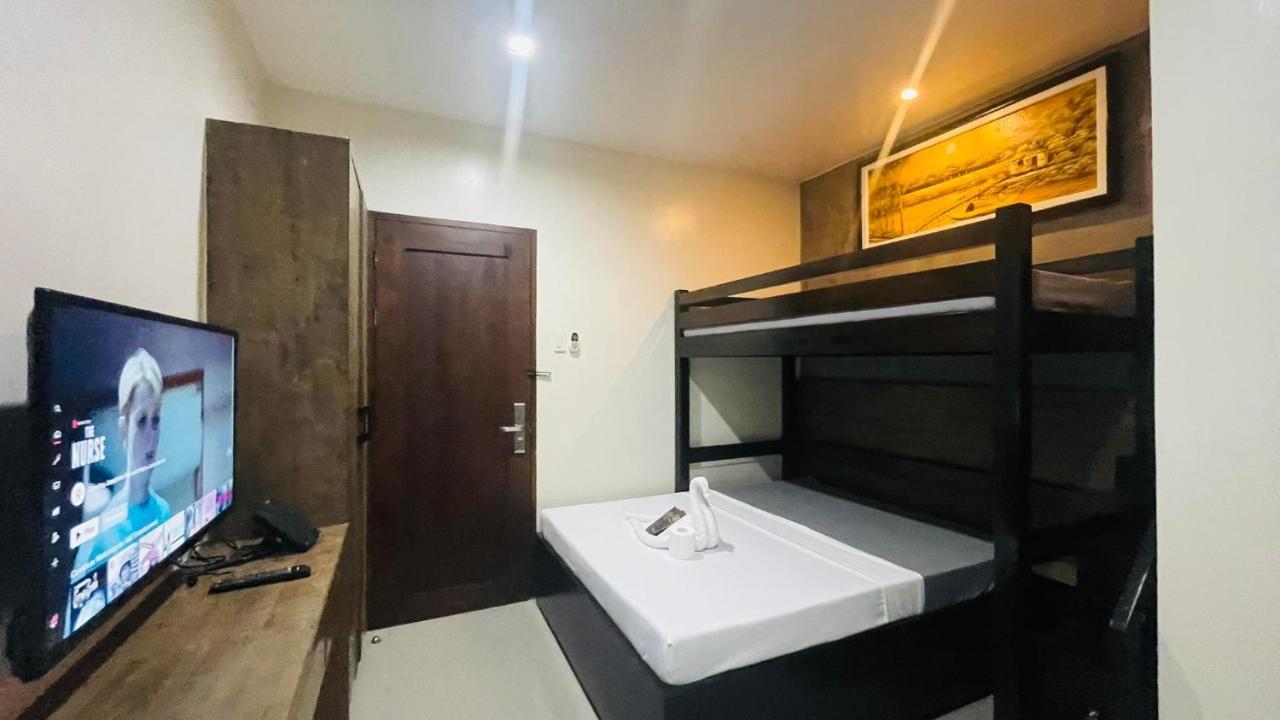 A&E Apartelle Bacolod Eksteriør bilde